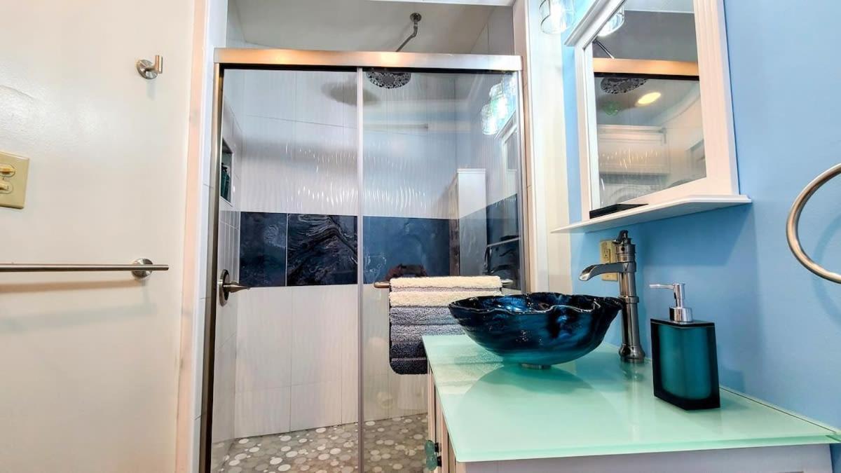 Loza House Coastal Design Unit With Lake & Mountain Views Plattsburgh Εξωτερικό φωτογραφία